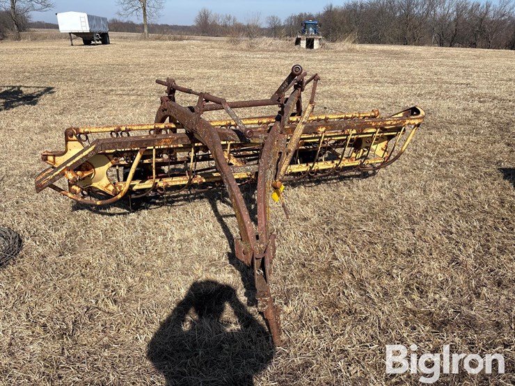 new-holland-56-image-2