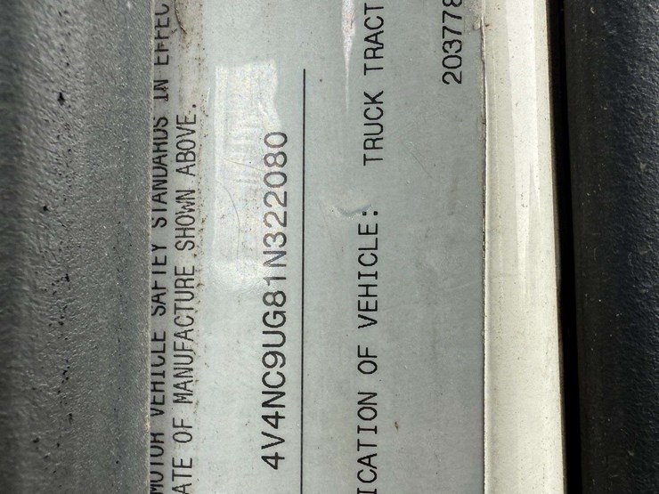 2001-volvo-vnl-tractor-truck---albany,-or-image-62