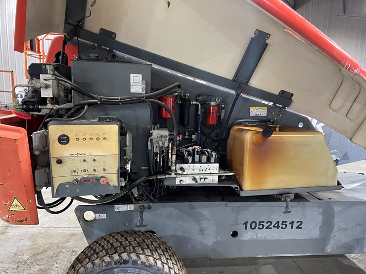 2016-skyjack-sj40t-image-23