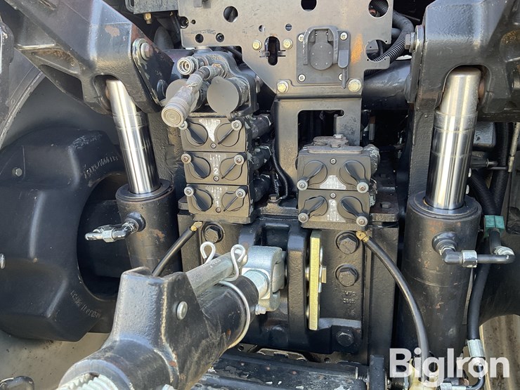 2013-case-ih-magnum-290-image-12