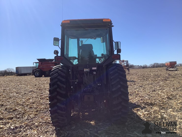 agco-9170-mfwd-tractor-image-6