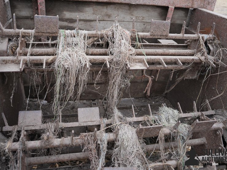 machine-shop-inc-180-manure-spreader-image-17