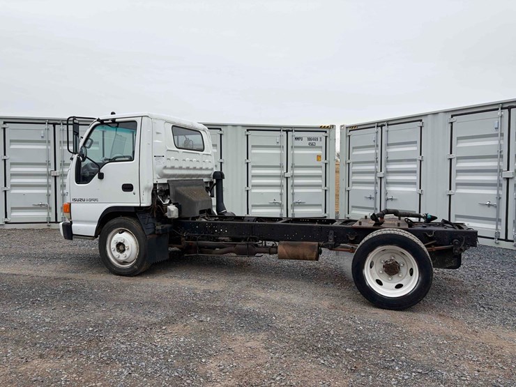 1997-isuzu-npr-image-5