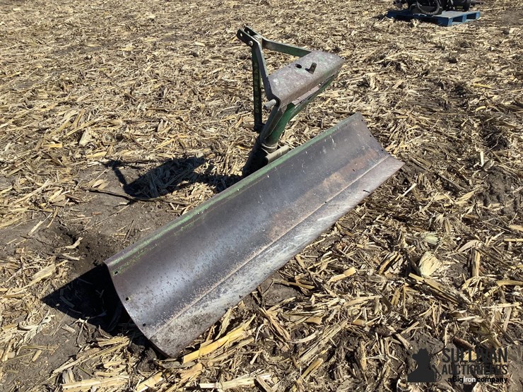 john-deere-7-image-7