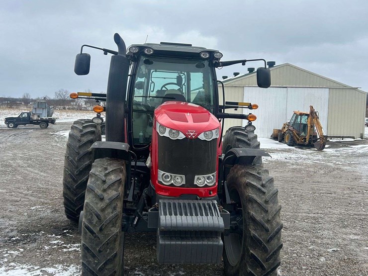 2015-massey-ferguson-7726-image-5