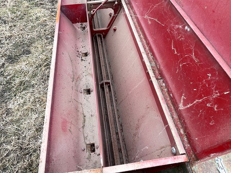 #3438-•-brillion-sure-stand-seeder-image-20