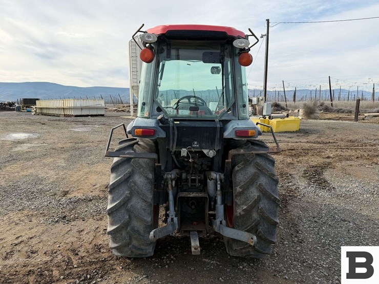 2014-kubota-m8540hd-image-3