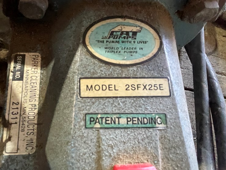 #7208-•-cat-pumps-electric-pressure-washer-image-8