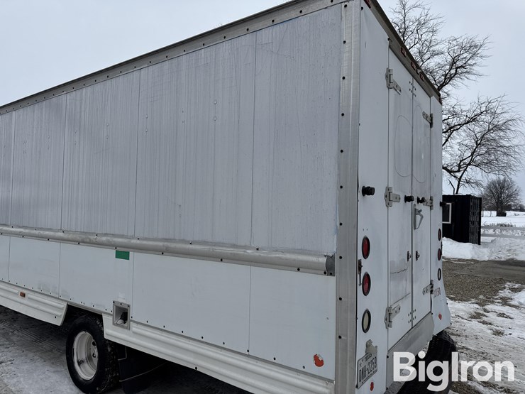 2008-ford-e350-image-15