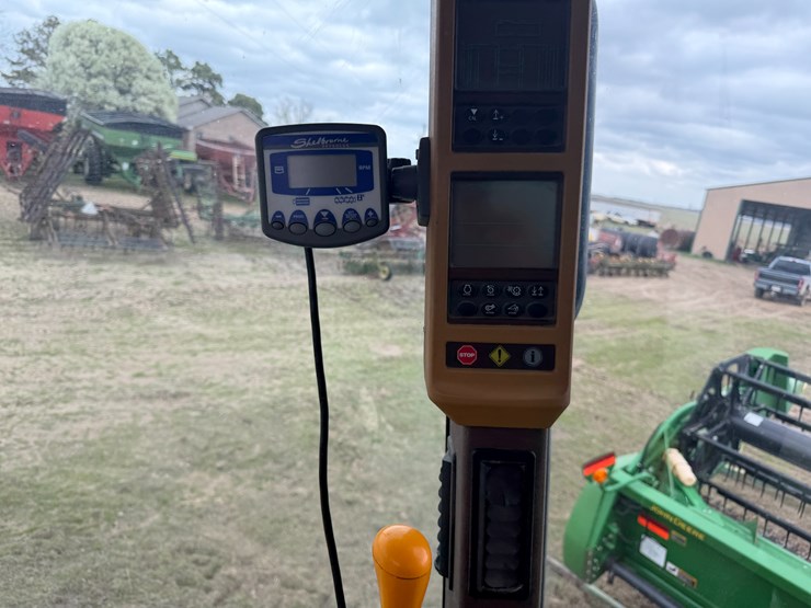 2009-john-deere-9670-sts-image-107