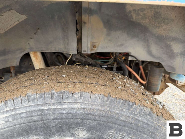 1986-ford-f700-image-22