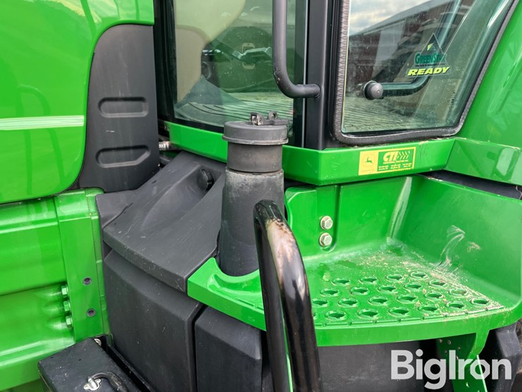 2005-john-deere-8320-image-10