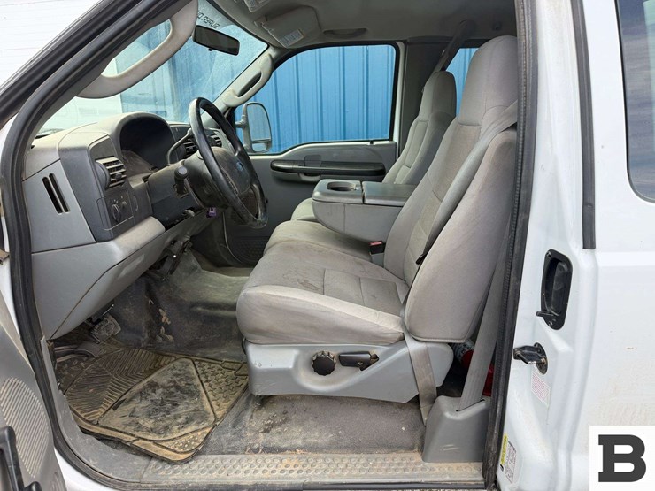 2005-ford-f250-image-29