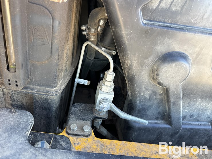 2021-jcb-270t-image-17