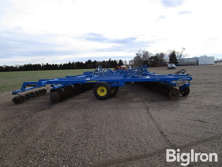 2013-landoll-7450-44-image-4