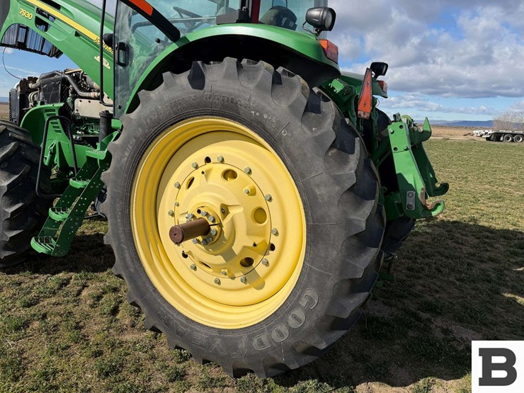2010-john-deere-7930-image-37
