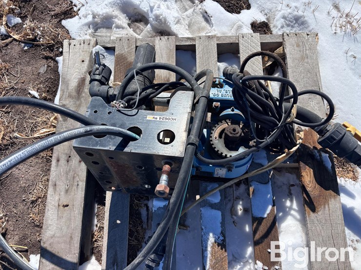 john-blue-ngp6055-hydraulic-fertilizer-squeeze-pump-wiring-harness-image-16