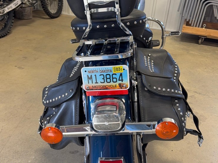 2002-harley-davidson-motorcycle-image-10