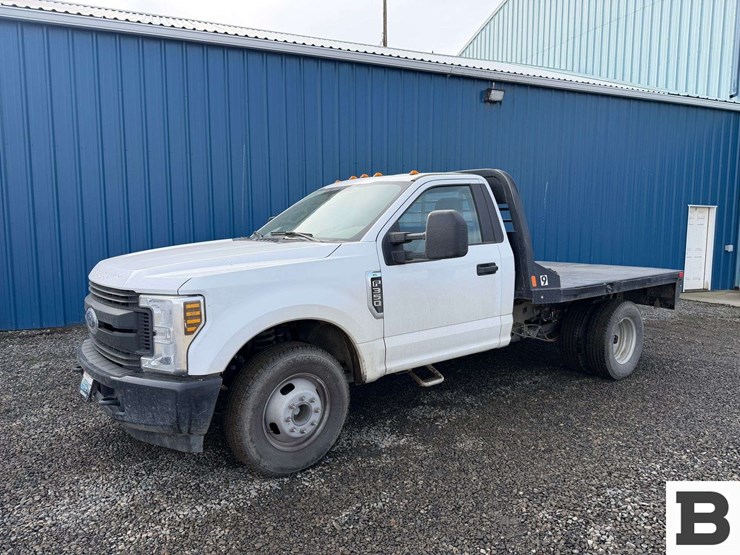 2019-ford-f350-image-7