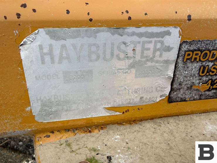 1995-haybuster-3200-image-40