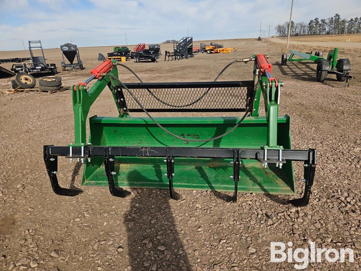 2023-john-deere-740-image-2