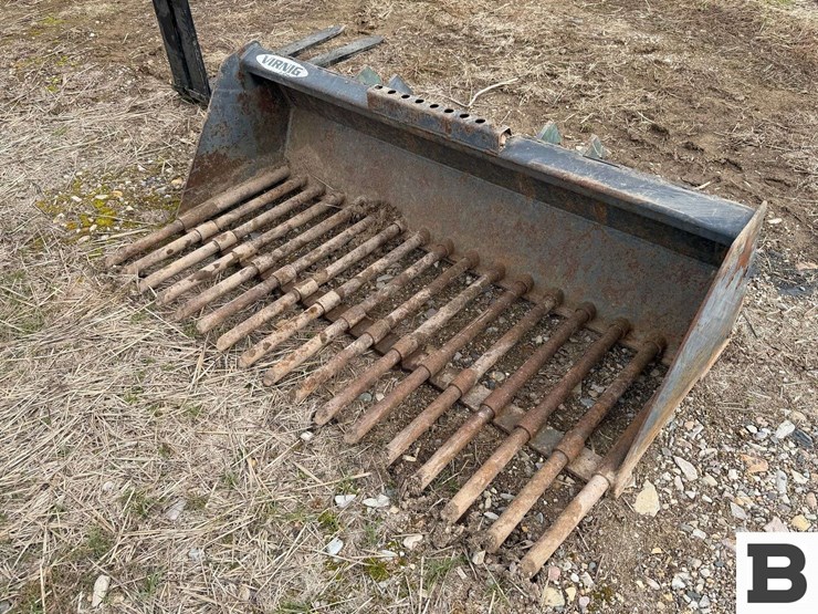 virnig-skid-steer-66"-rock-bucket---clayton,-wa-image-2