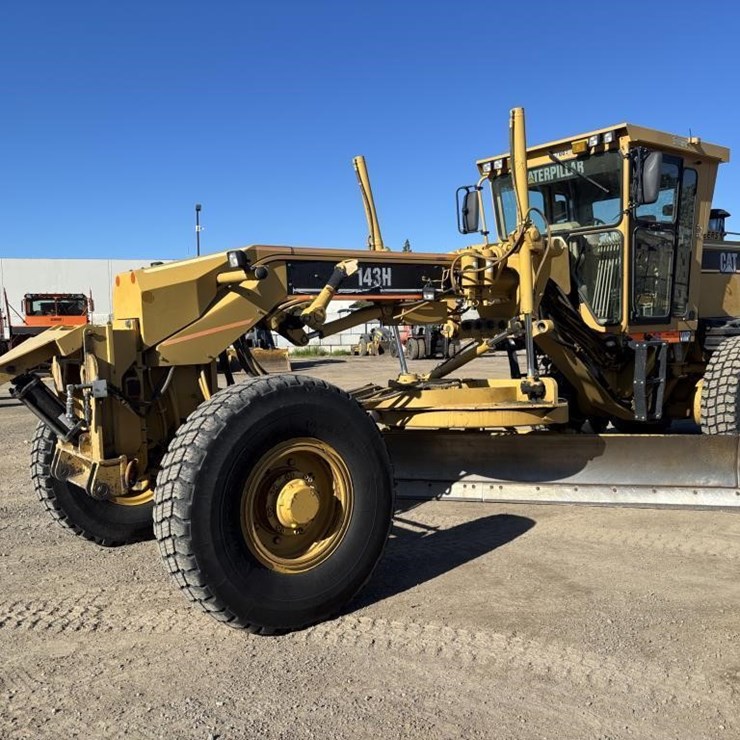 CATERPILLAR 143H
