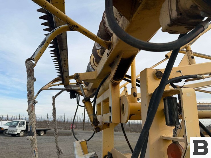 1996-international-915-image-16