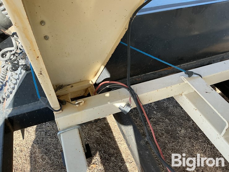 2010-meridian-220bst-image-15