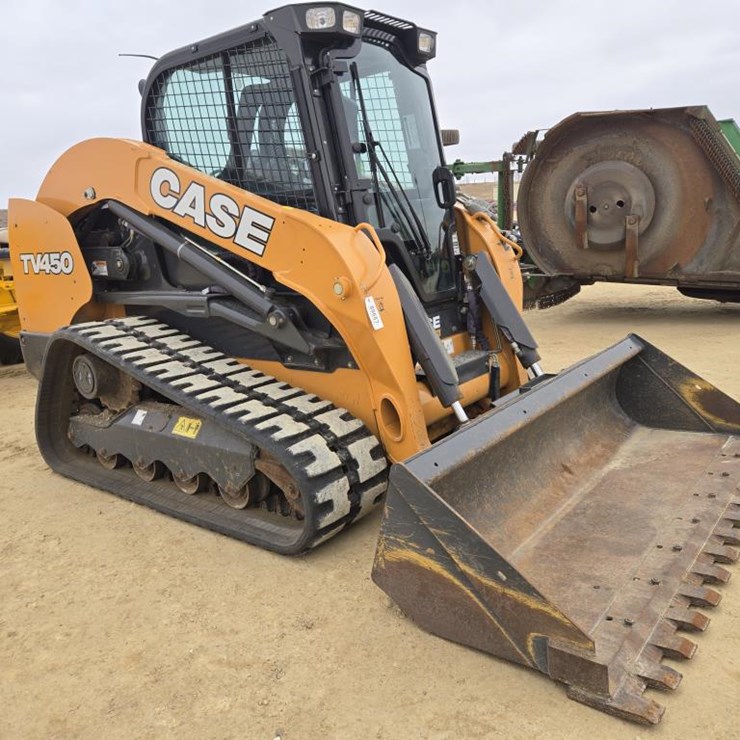 2020 CASE TV450