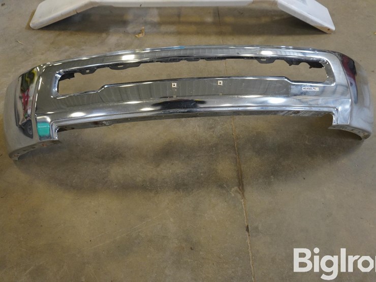 2014-dodge-2500-image-2