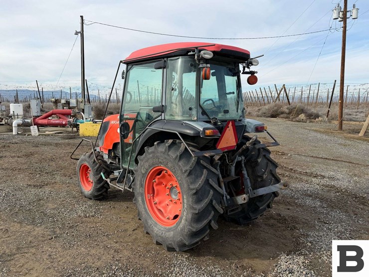 2014-kubota-m8540hd-image-3