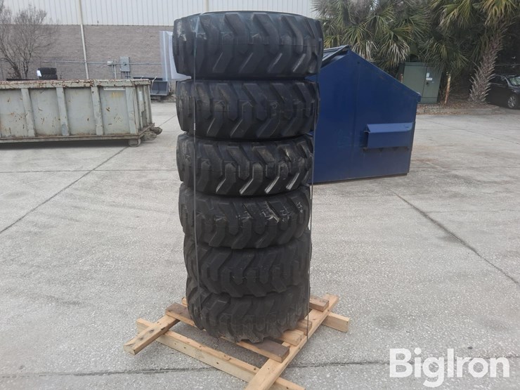 extremelift-10-16.5-tires-&-rims-image-4