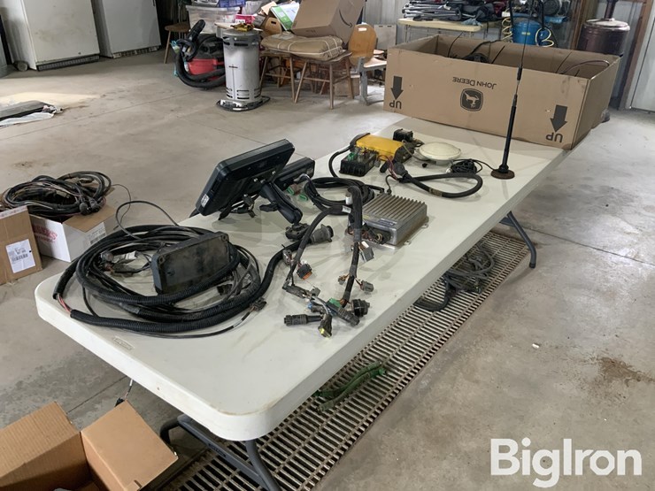 john-deere-8000-image-7