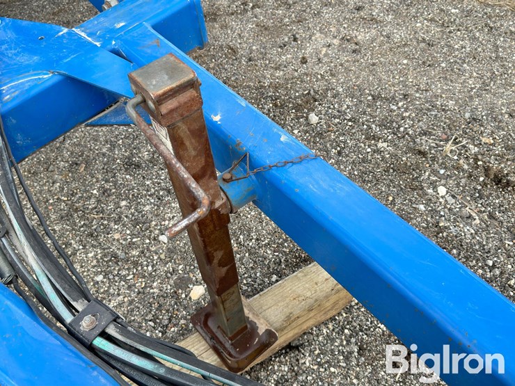 2012-landoll-7431-26-image-14