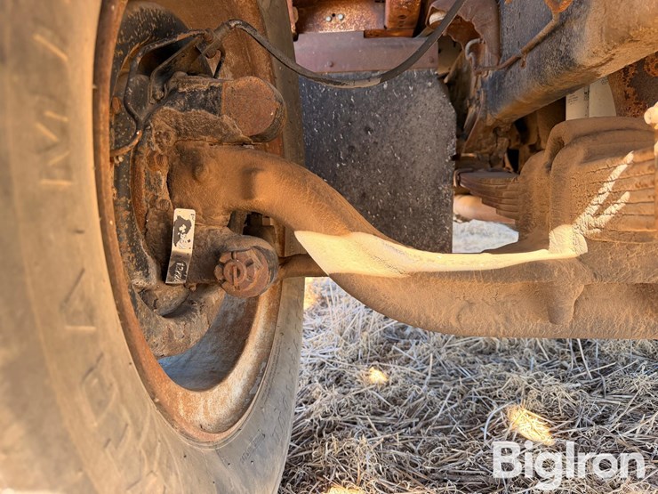 1981-international-1854s-image-18