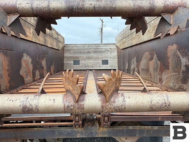 1992-ford-f700-image-18