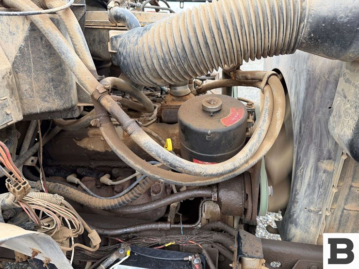 1990-ford-f700-image-29