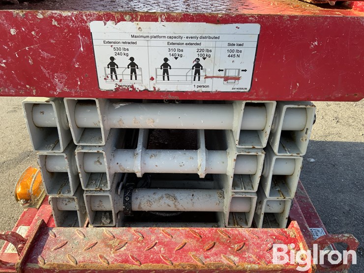 2018-massey-ferguson-730-image-13