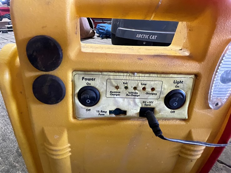 #7213-•-rigid-18v-drill-and-roadmaster-charging-pack-image-17