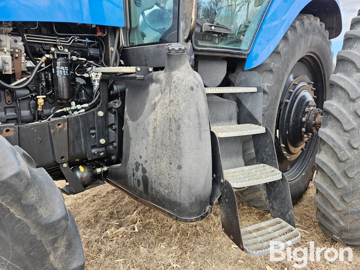 2005-new-holland-tg285-image-14