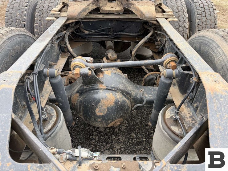 1998-volvo-wca-tractor-truck---reardan,-wa-image-37