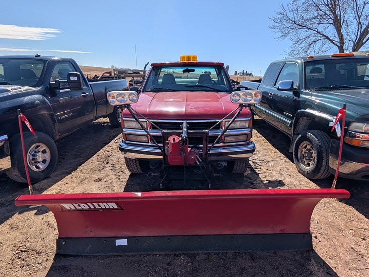 2000-chevrolet-2500-image-2