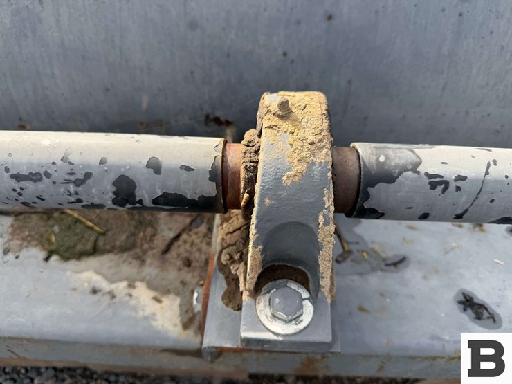 2006-loftness-180-image-27