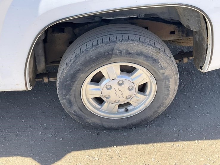 2005-chevrolet-colorado-image-16