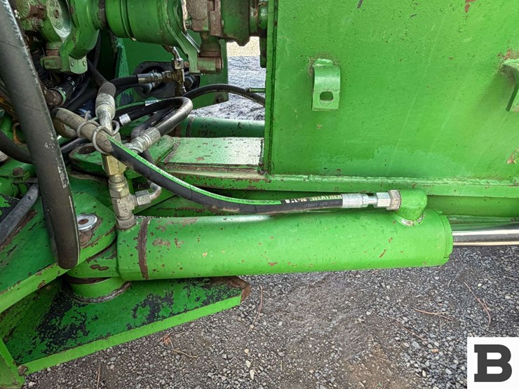 john-deere-8960-image-35