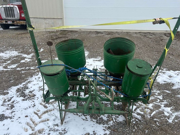 john-deere-2-image-2