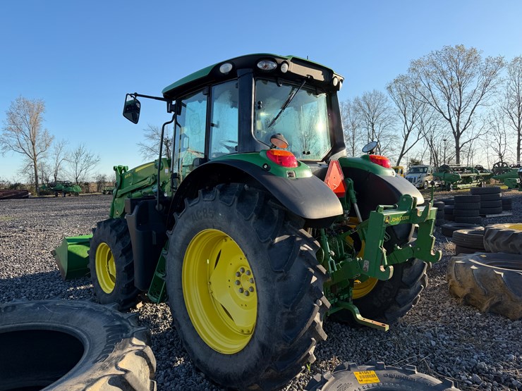 2017-john-deere-6120m-image-4