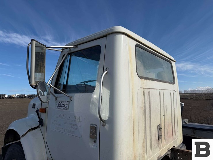 1995-international-4900-image-11