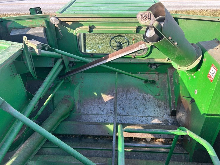 1990-john-deere-9400-image-11